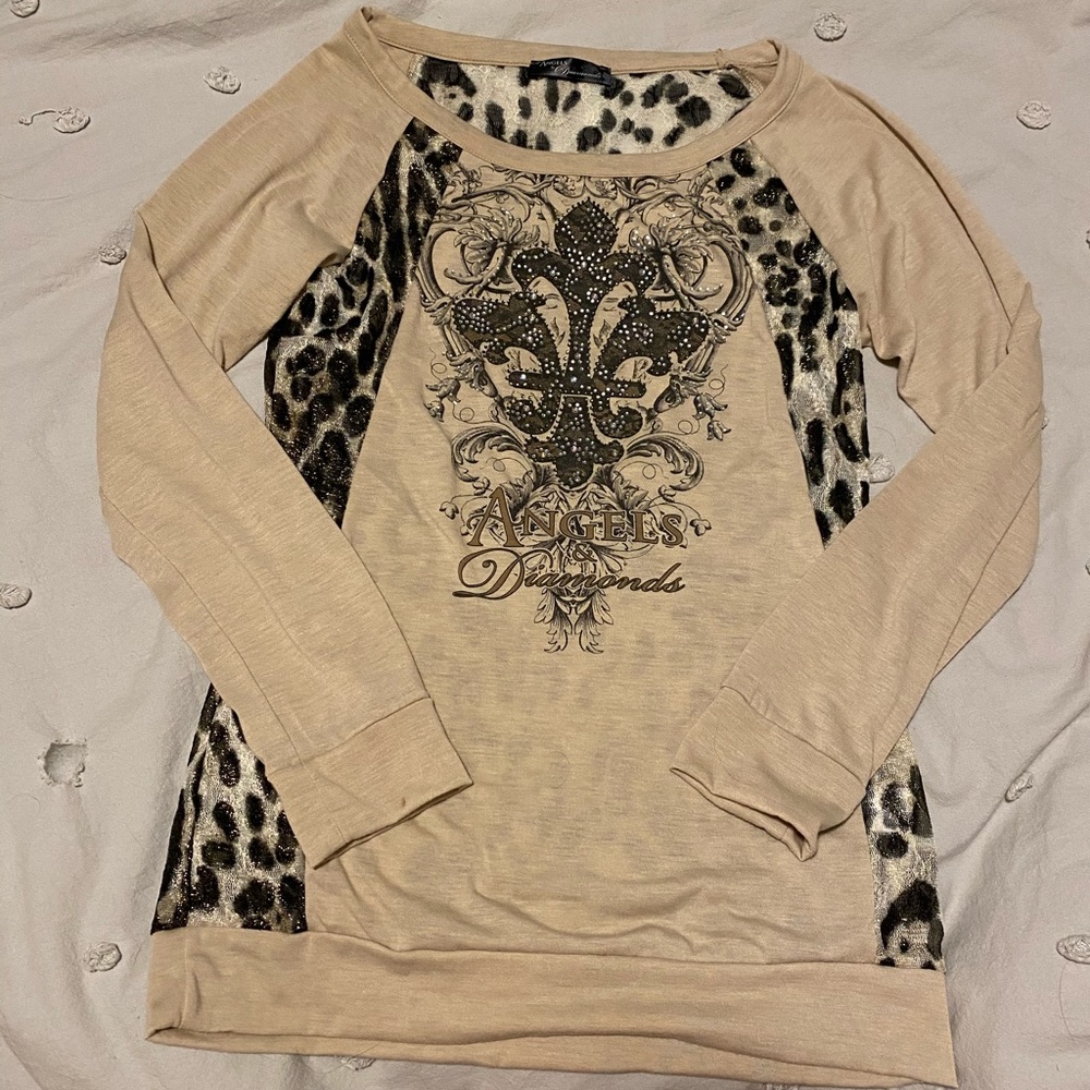 Tan and Leopard print long sleeve t-shirt